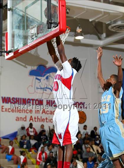 Thumbnail 1 in Washington Prep vs. Locke (CIF LACS Playoffs) photogallery.