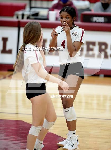 Thumbnail 1 in Carroll vs Keller Central photogallery.
