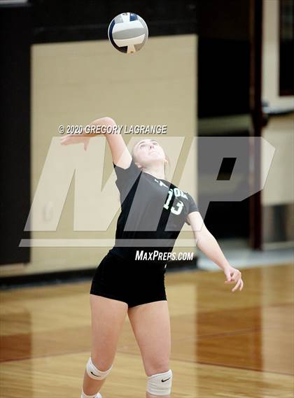 Thumbnail 1 in Carroll vs Keller Central photogallery.