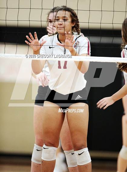 Thumbnail 2 in Carroll vs Keller Central photogallery.