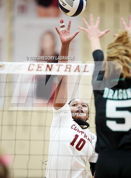 Thumbnail 2 in Carroll vs Keller Central photogallery.