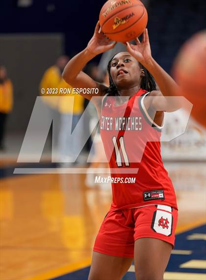 Thumbnail 3 in Center Moriches vs Locust Valley (NYSPHSAA Class B Semi-Regional Playoff)  photogallery.