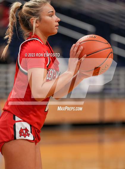Thumbnail 1 in Center Moriches vs Locust Valley (NYSPHSAA Class B Semi-Regional Playoff)  photogallery.