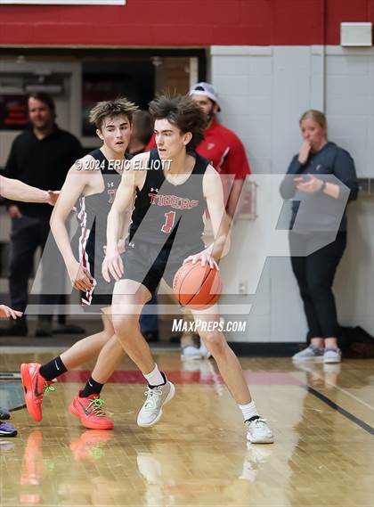 Thumbnail 3 in Fairview vs Oil City (PIAA D10 3A Quarterfinal) photogallery.