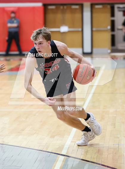 Thumbnail 1 in Fairview vs Oil City (PIAA D10 3A Quarterfinal) photogallery.