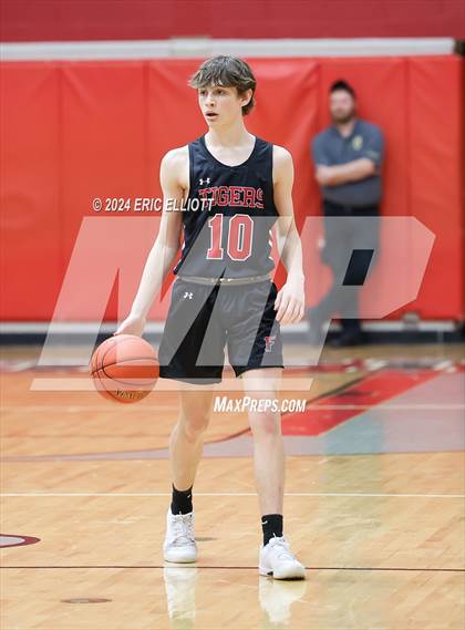 Thumbnail 1 in Fairview vs Oil City (PIAA D10 3A Quarterfinal) photogallery.