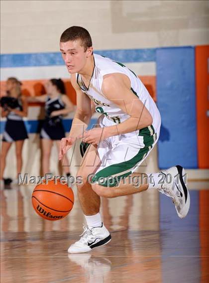 Thumbnail 2 in Farragut vs. Knoxville Catholic photogallery.