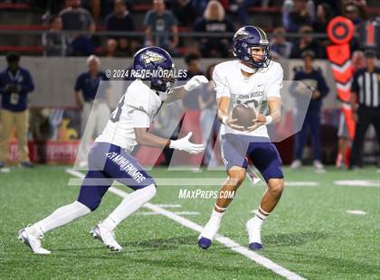 Thumbnail 1 in St. John Bosco vs Mater Dei photogallery.
