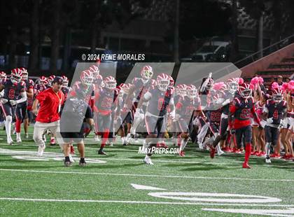Thumbnail 3 in St. John Bosco vs Mater Dei photogallery.