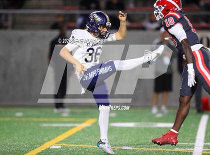 Thumbnail 1 in St. John Bosco vs Mater Dei photogallery.