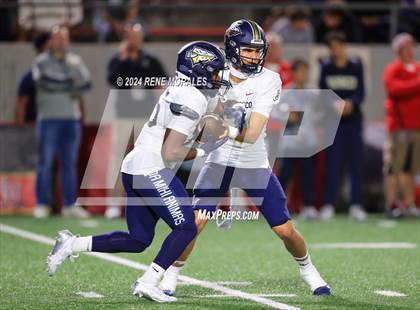 Thumbnail 1 in St. John Bosco vs Mater Dei photogallery.