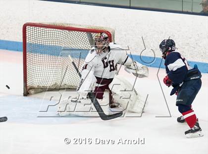Thumbnail 3 in Gloucester vs. Lincoln-Sudbury (MIAA Division 2 North Semifinal) photogallery.