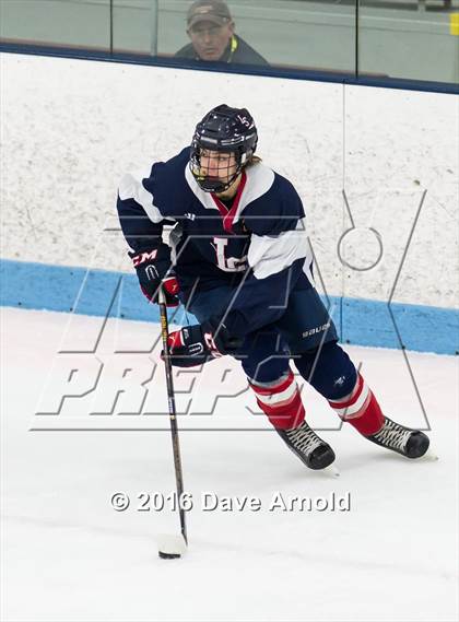Thumbnail 2 in Gloucester vs. Lincoln-Sudbury (MIAA Division 2 North Semifinal) photogallery.