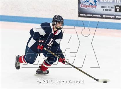 Thumbnail 1 in Gloucester vs. Lincoln-Sudbury (MIAA Division 2 North Semifinal) photogallery.