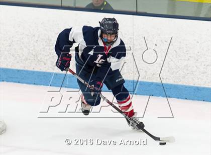 Thumbnail 2 in Gloucester vs. Lincoln-Sudbury (MIAA Division 2 North Semifinal) photogallery.