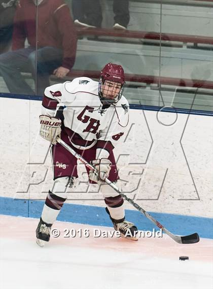 Thumbnail 3 in Gloucester vs. Lincoln-Sudbury (MIAA Division 2 North Semifinal) photogallery.