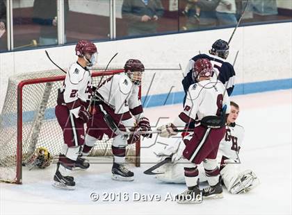 Thumbnail 1 in Gloucester vs. Lincoln-Sudbury (MIAA Division 2 North Semifinal) photogallery.