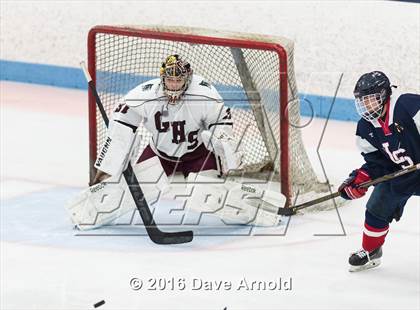 Thumbnail 3 in Gloucester vs. Lincoln-Sudbury (MIAA Division 2 North Semifinal) photogallery.