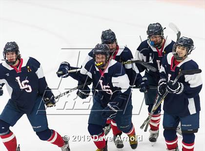 Thumbnail 2 in Gloucester vs. Lincoln-Sudbury (MIAA Division 2 North Semifinal) photogallery.