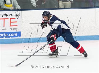 Thumbnail 1 in Gloucester vs. Lincoln-Sudbury (MIAA Division 2 North Semifinal) photogallery.
