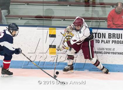 Thumbnail 3 in Gloucester vs. Lincoln-Sudbury (MIAA Division 2 North Semifinal) photogallery.