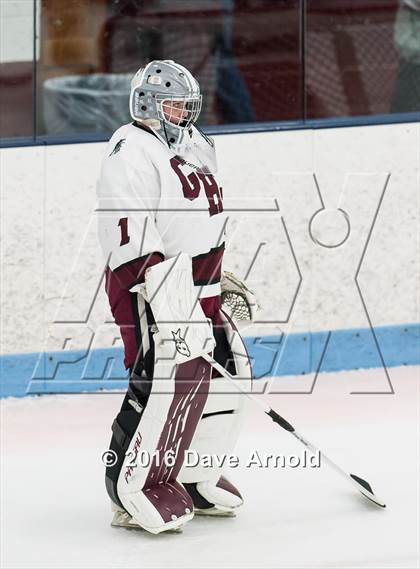 Thumbnail 1 in Gloucester vs. Lincoln-Sudbury (MIAA Division 2 North Semifinal) photogallery.