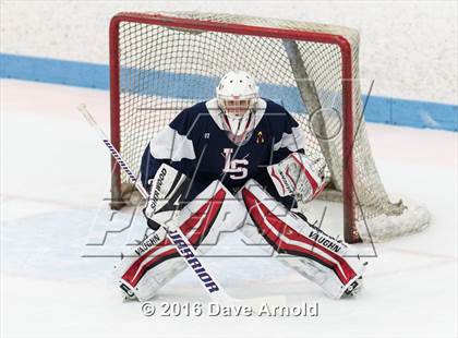 Thumbnail 1 in Gloucester vs. Lincoln-Sudbury (MIAA Division 2 North Semifinal) photogallery.