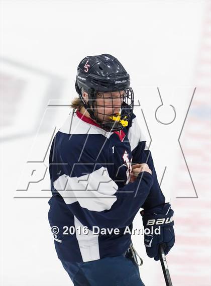 Thumbnail 1 in Gloucester vs. Lincoln-Sudbury (MIAA Division 2 North Semifinal) photogallery.