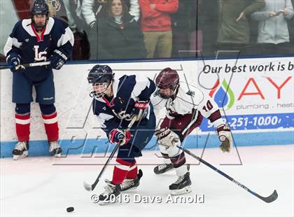Thumbnail 3 in Gloucester vs. Lincoln-Sudbury (MIAA Division 2 North Semifinal) photogallery.