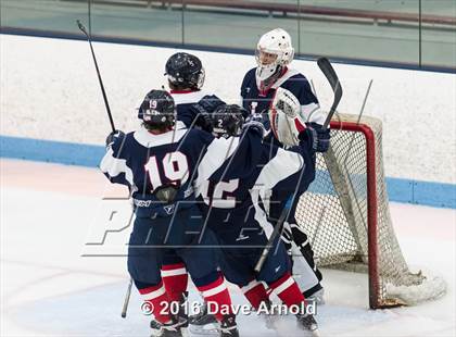 Thumbnail 3 in Gloucester vs. Lincoln-Sudbury (MIAA Division 2 North Semifinal) photogallery.