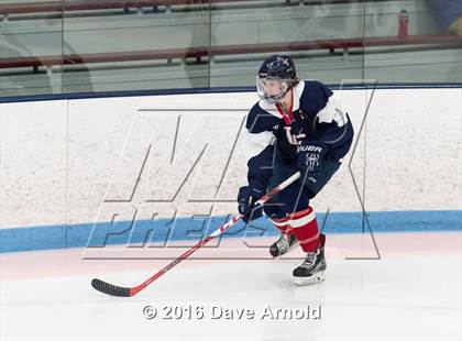 Thumbnail 1 in Gloucester vs. Lincoln-Sudbury (MIAA Division 2 North Semifinal) photogallery.