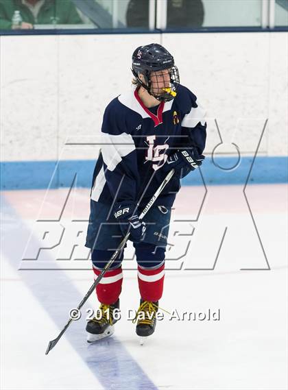 Thumbnail 3 in Gloucester vs. Lincoln-Sudbury (MIAA Division 2 North Semifinal) photogallery.