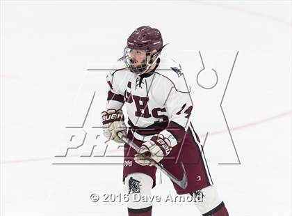 Thumbnail 3 in Gloucester vs. Lincoln-Sudbury (MIAA Division 2 North Semifinal) photogallery.