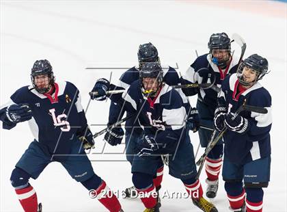 Thumbnail 1 in Gloucester vs. Lincoln-Sudbury (MIAA Division 2 North Semifinal) photogallery.