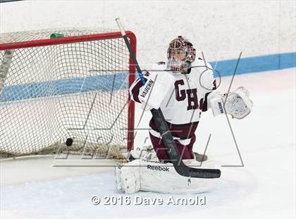 Thumbnail 2 in Gloucester vs. Lincoln-Sudbury (MIAA Division 2 North Semifinal) photogallery.