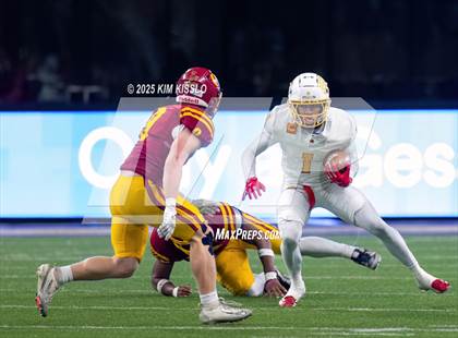 Thumbnail 2 in Mount Tahoma @ O'Dea (WIAA 3A Final) photogallery.