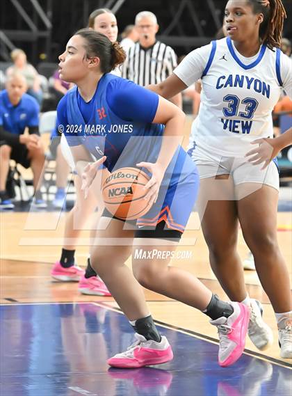 Thumbnail 1 in Canyon View vs. Bishop Gorman (Section 7) photogallery.