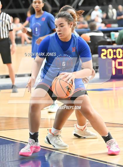 Thumbnail 3 in Canyon View vs. Bishop Gorman (Section 7) photogallery.