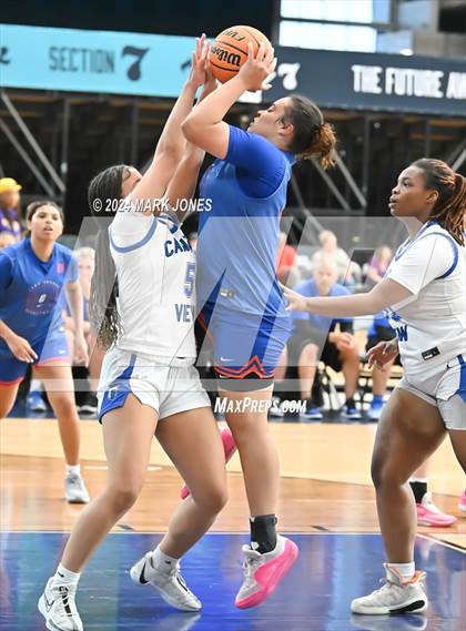 Thumbnail 1 in Canyon View vs. Bishop Gorman (Section 7) photogallery.