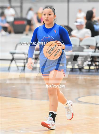 Thumbnail 1 in Canyon View vs. Bishop Gorman (Section 7) photogallery.