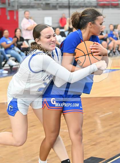 Thumbnail 1 in Canyon View vs. Bishop Gorman (Section 7) photogallery.