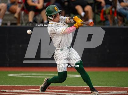 Thumbnail 2 in Centerville vs. Harleton (UIL 2A Region III Semifinal) photogallery.