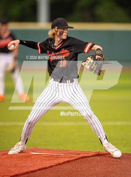 Thumbnail 2 in Centerville vs. Harleton (UIL 2A Region III Semifinal) photogallery.