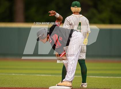 Thumbnail 2 in Centerville vs. Harleton (UIL 2A Region III Semifinal) photogallery.