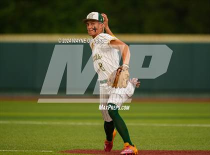 Thumbnail 3 in Centerville vs. Harleton (UIL 2A Region III Semifinal) photogallery.