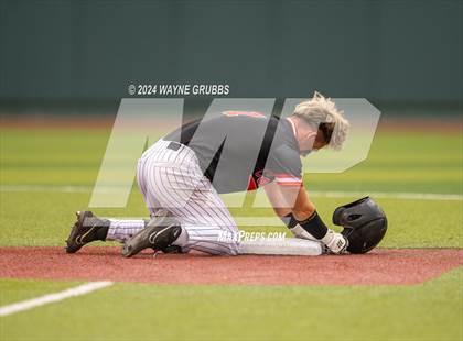Thumbnail 3 in Centerville vs. Harleton (UIL 2A Region III Semifinal) photogallery.