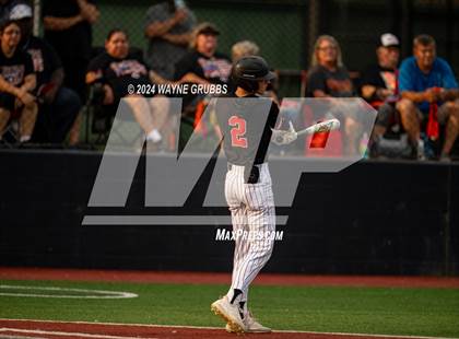 Thumbnail 2 in Centerville vs. Harleton (UIL 2A Region III Semifinal) photogallery.