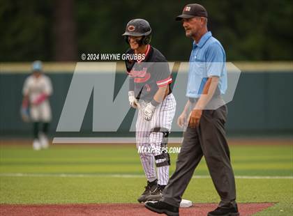 Thumbnail 1 in Centerville vs. Harleton (UIL 2A Region III Semifinal) photogallery.