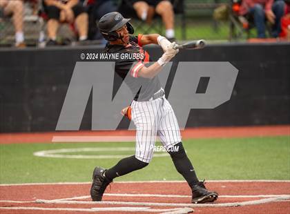 Thumbnail 1 in Centerville vs. Harleton (UIL 2A Region III Semifinal) photogallery.