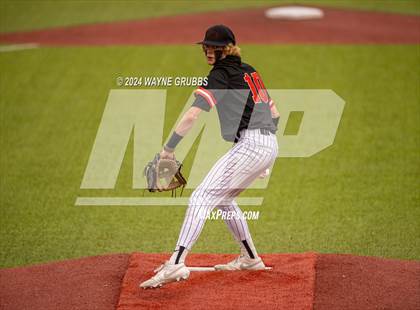 Thumbnail 3 in Centerville vs. Harleton (UIL 2A Region III Semifinal) photogallery.